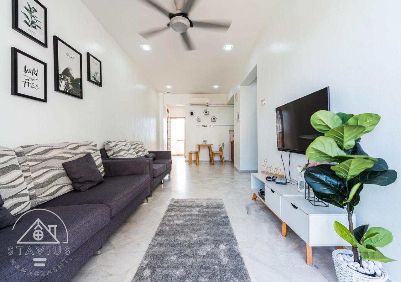 6pax 2br Glory Seaview Apartment *